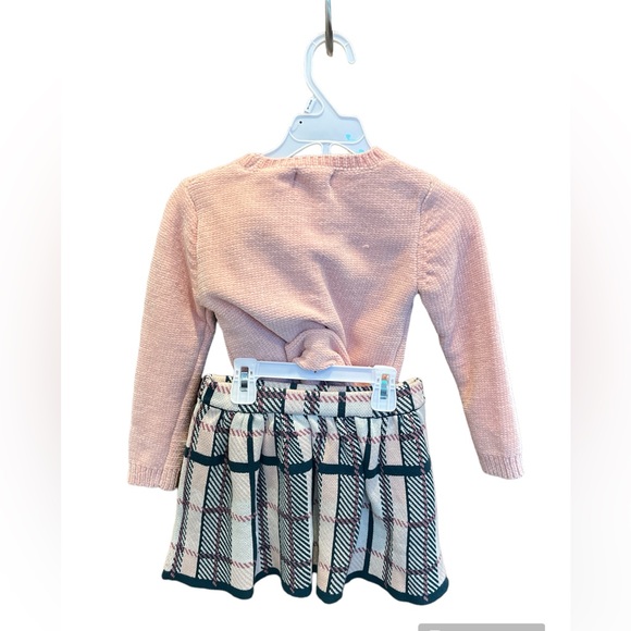 Tommy Bahama Kids sweater/skirt/headband set - Picture 3 of 3